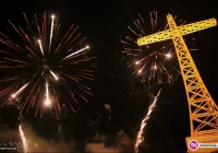 SYLWESTROWY POKAZ SZTUCZNYCH OGNI Z MIEJSKIEJ GÓRY - zdjęcie główne