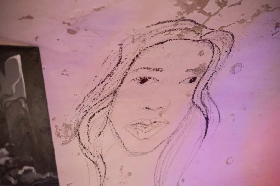 Wyjątkowa oprawa nocnego wernisażu - zdjęcie 19