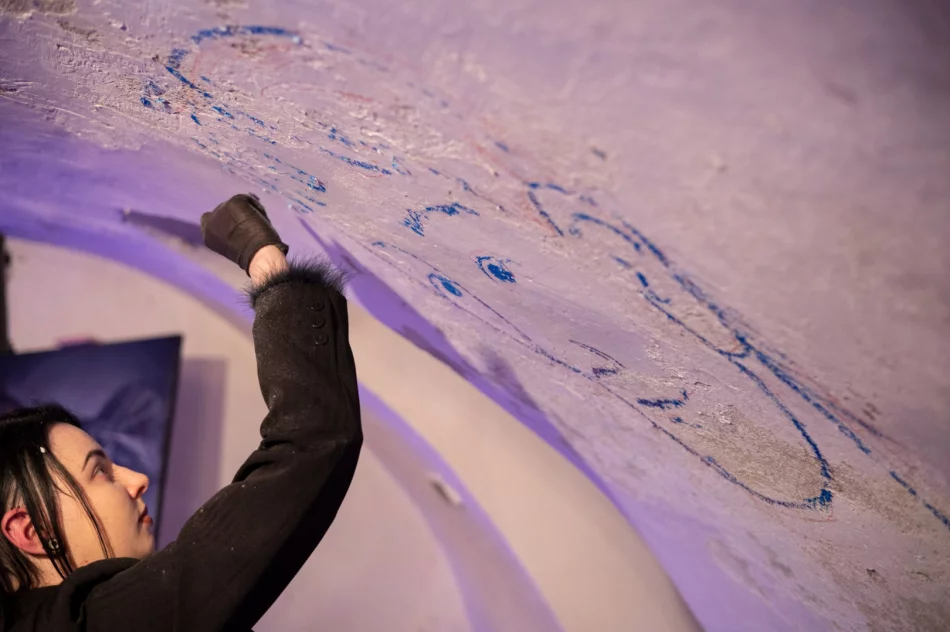 Wyjątkowa oprawa nocnego wernisażu - zdjęcie 17