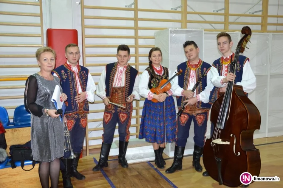 Wielki sukces „Świątecznego kiermaszu charytatywnego dla Kamilka”! - zdjęcie 4