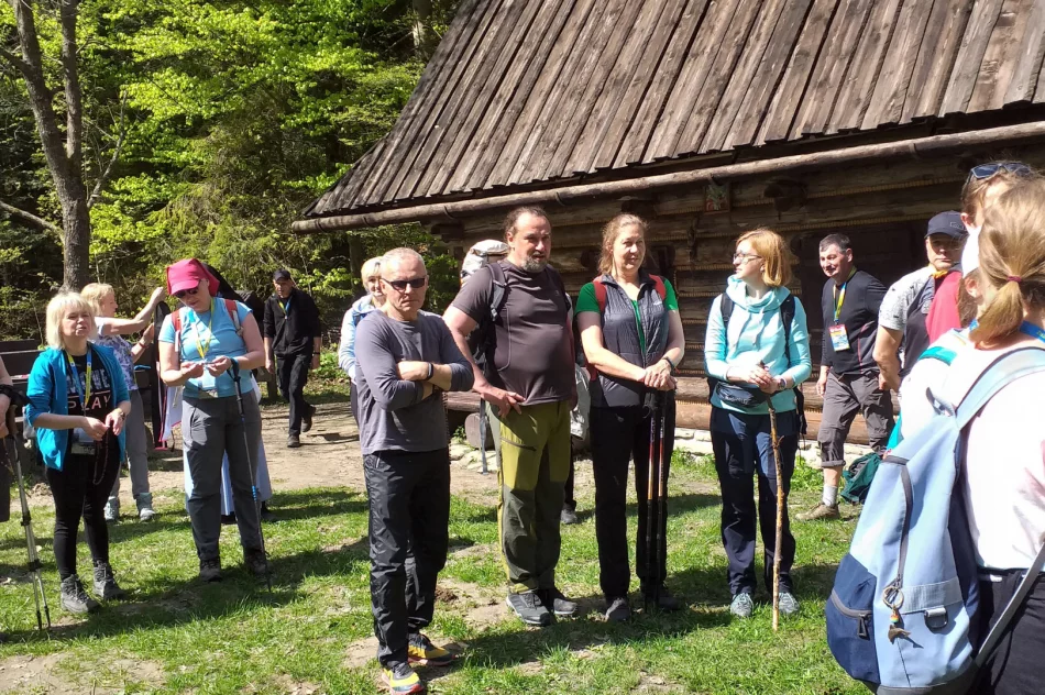 Wymagająca wędrówka przyciągnęła rekordową liczbę uczestników - zdjęcie 2