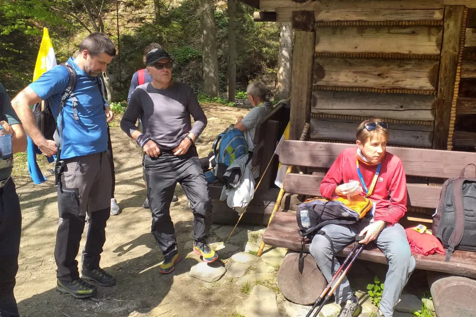 Wymagająca wędrówka przyciągnęła rekordową liczbę uczestników - zdjęcie 4