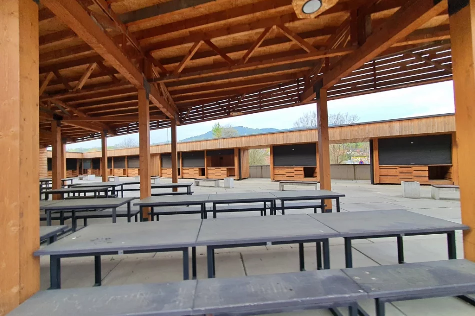 Targowisko od lat stoi puste - co zostało z zapowiedzi? - zdjęcie 7