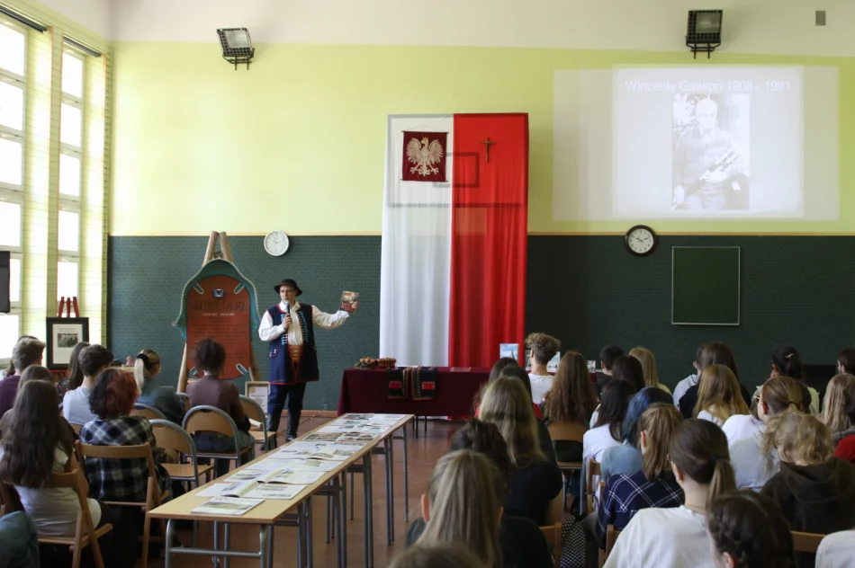 Poznali wybitną postać w rocznicę ucieczki z obozu - zdjęcie 4