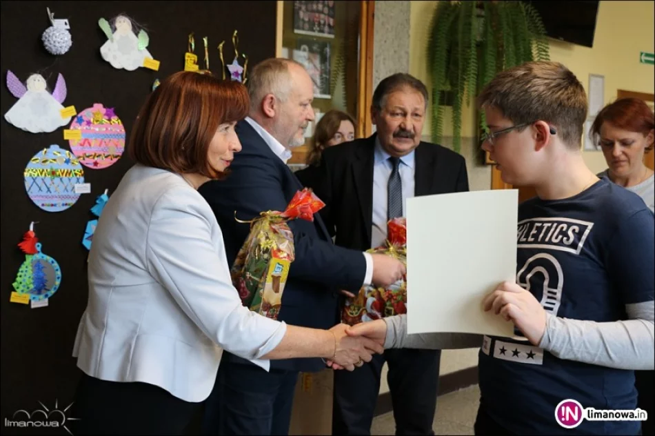 'Najpiękniejsza ozdoba choinkowa' - zdjęcie 3