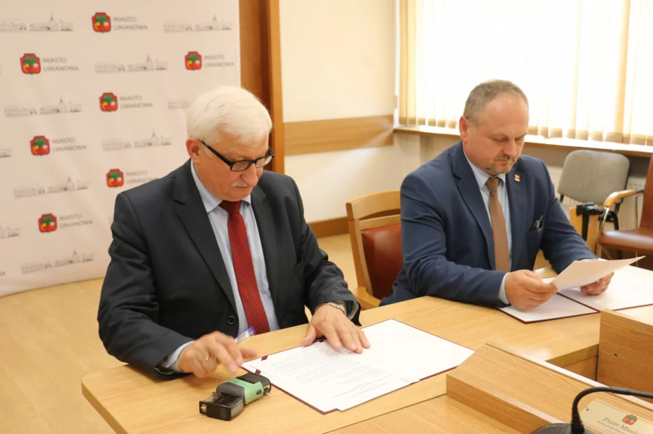 Podpisano porozumienie z władzami Gminy Limanowa ws. współpracy międzygminnej przy realizacji zadań oświatowych - zdjęcie 8