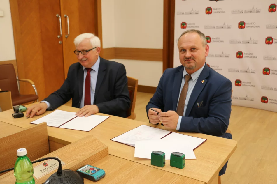 Podpisano porozumienie z władzami Gminy Limanowa ws. współpracy międzygminnej przy realizacji zadań oświatowych - zdjęcie 11