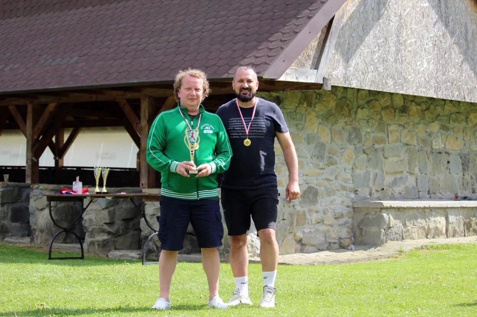 Zaprzyjaźnione kluby zagrały w hołdzie dla zasłużonego zawodnika - zdjęcie 6