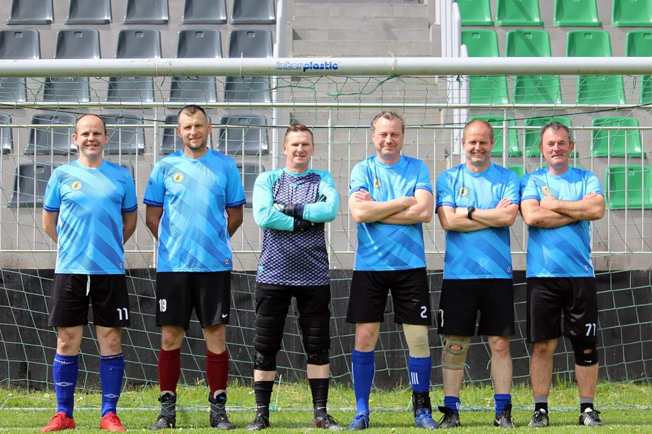 Zaprzyjaźnione kluby zagrały w hołdzie dla zasłużonego zawodnika - zdjęcie 9