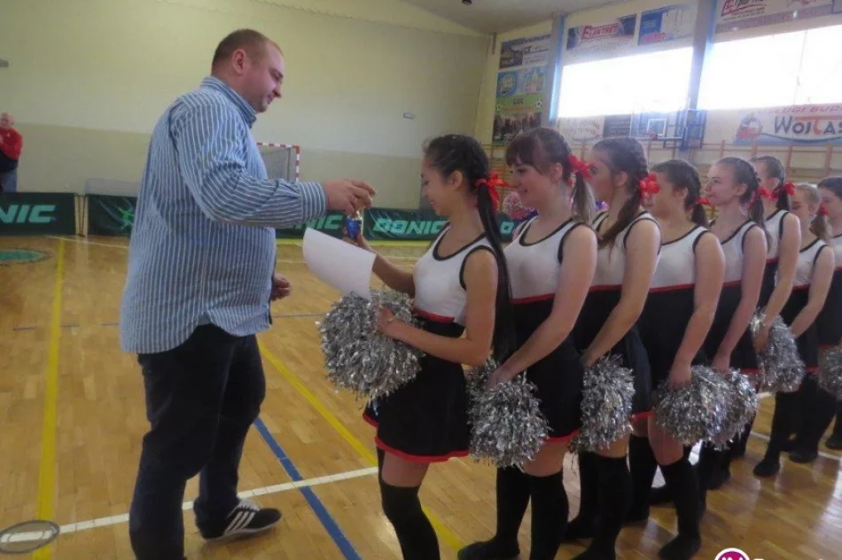 Cheerleaderki z Mordarki w finale zawodów wojewódzkich! - zdjęcie 3