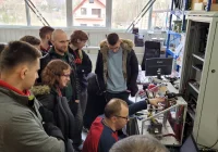 Szkoła współpracuje z lokalną firmą - zdjęcie główne