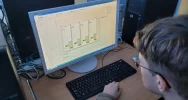 Szkoła współpracuje z lokalną firmą - zdjęcie 2