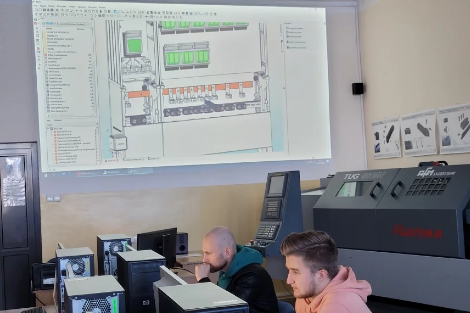 Szkoła współpracuje z lokalną firmą - zdjęcie 5