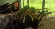 Uczniowie wojskowych klas trenują strzelectwo - zdjęcie 2