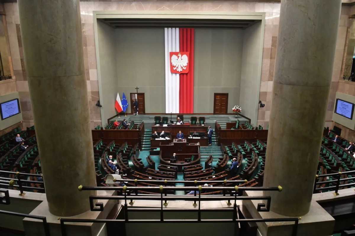 Sejm uchwalił nowelizację ustawy o SN likwidującą Izbę Dyscyplinarną