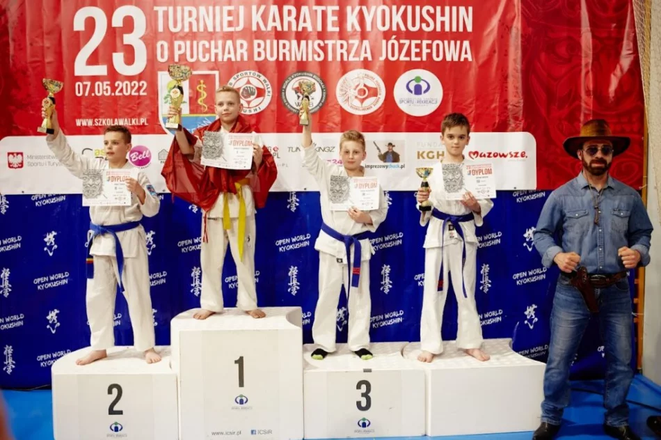 Sukcesy zawodników Limanowskiego Klubu Kyokushin Karate - zdjęcie 12