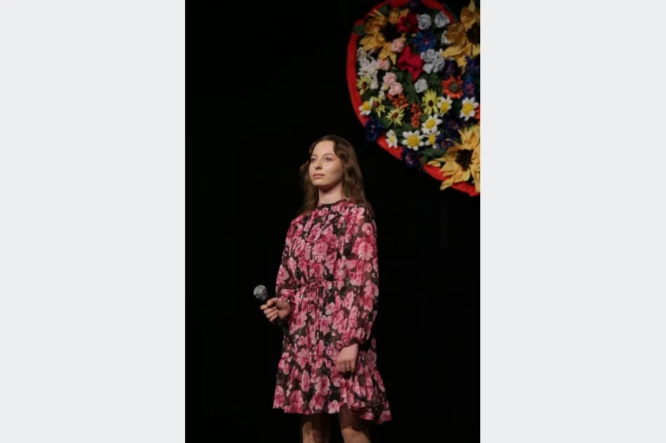 Utalentowane dzieci wystąpiły z życzeniami dla rodziców - zdjęcie 19