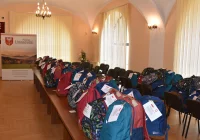 Zakupili wyprawki dla dzieci i młodzieży z Ukrainy - zdjęcie główne
