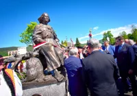 Stała się symbolem matczynego oddania dzieciom - zdjęcie główne