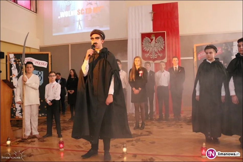 Obchody Święta Niepodległości w Łososinie Górnej - zdjęcie 2