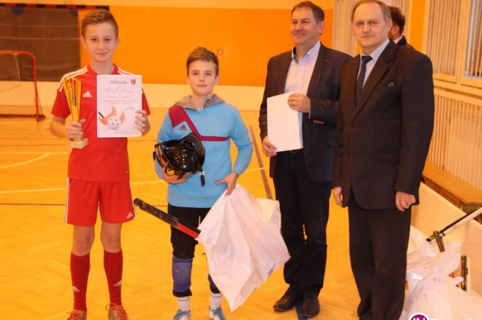 Stara Wieś nr 2 niepokonana w unihokeju! - zdjęcie 4