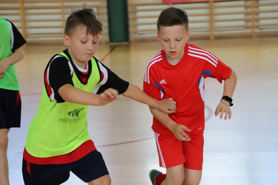 I Turniej Piłki Nożnej o Puchar Wójta Gminy Limanowa rozstrzygnięty - zdjęcie 13