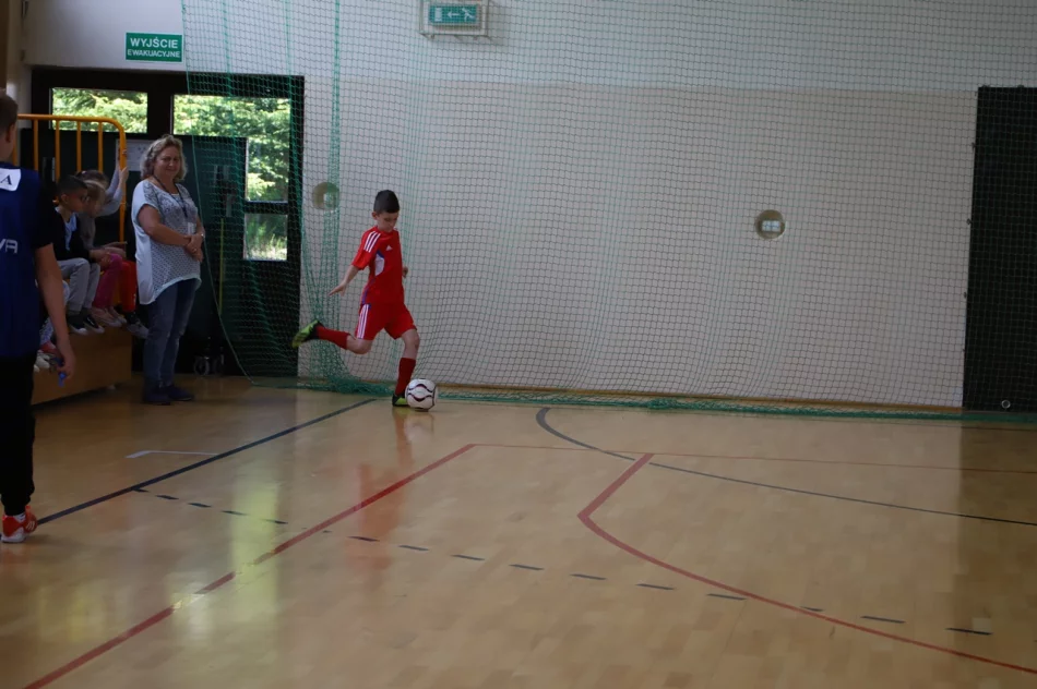 I Turniej Piłki Nożnej o Puchar Wójta Gminy Limanowa rozstrzygnięty - zdjęcie 19