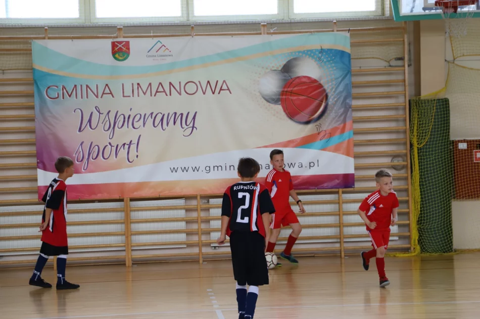 I Turniej Piłki Nożnej o Puchar Wójta Gminy Limanowa rozstrzygnięty - zdjęcie 20