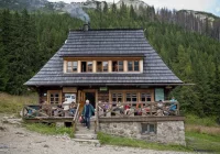 Tatry: płonie schronisko górskie na Hali Kondratowej - zdjęcie główne