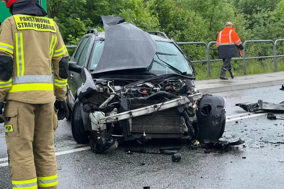 Groźnie wyglądające zderzenie. DK 28 już przejezdna - zdjęcie 2