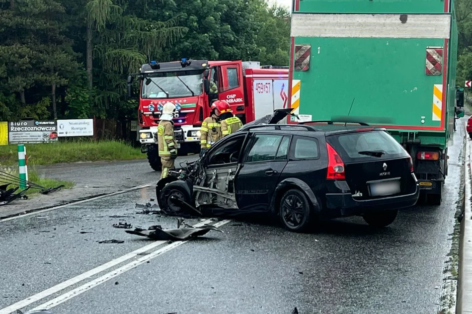 Groźnie wyglądające zderzenie. DK 28 już przejezdna - zdjęcie 4