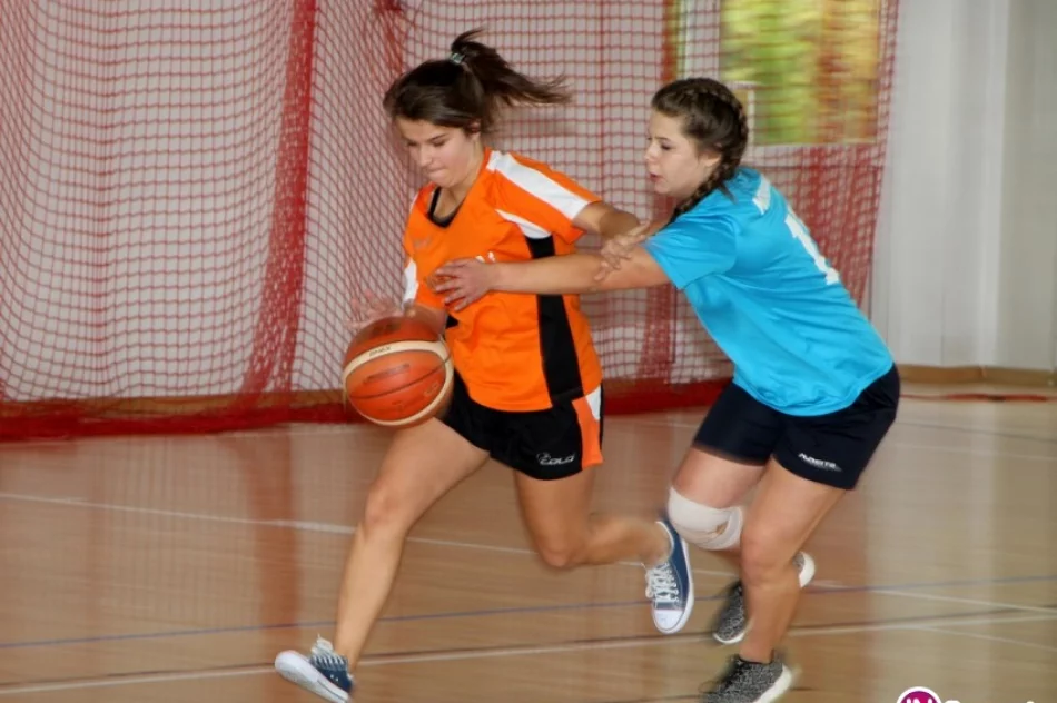 Dziewczęta z Mordarki niepokonane w koszykówce! - zdjęcie 4