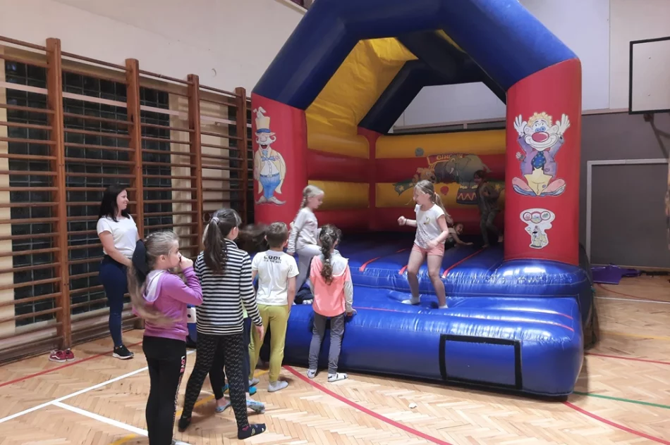 Dzień Dziecka w Zespole Szkolno-Przedszkolnym nr 4 w Limanowej - zdjęcie 5