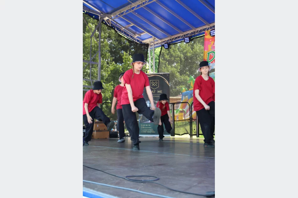 Kolorowy dzień dziecka z atrakcjami dla całych rodzin - zdjęcie 3