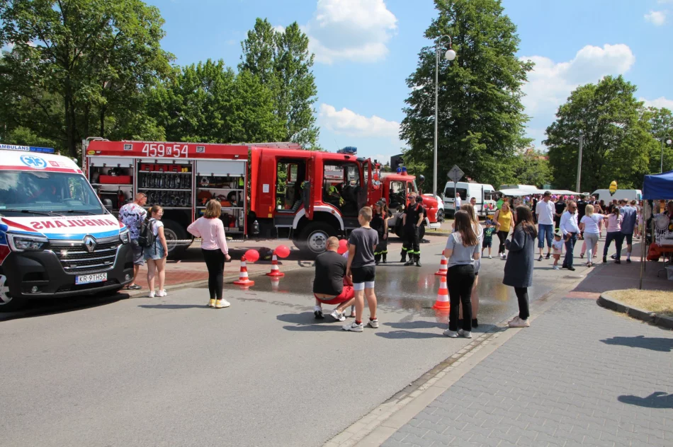 Kolorowy dzień dziecka z atrakcjami dla całych rodzin - zdjęcie 10