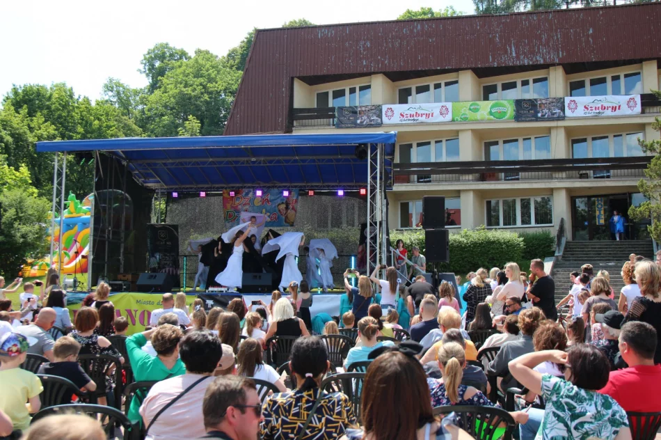 Kolorowy dzień dziecka z atrakcjami dla całych rodzin - zdjęcie 13