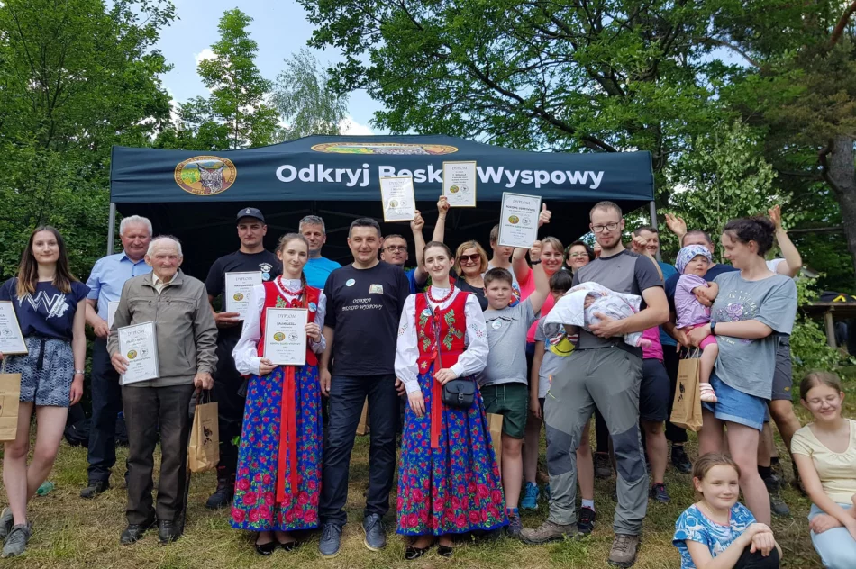 Udana inauguracja cyklu pieszych wędrówek - zdjęcie 10