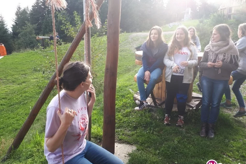 Współpraca z Europejskim Forum Młodzieży w Szkole Podstawowej Nr 2 w Limanowej - zdjęcie 2