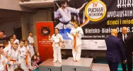 32 medale i 2 miejsce drużynowo dla Limanowskiego Klubu Kyokushin Karate na IV Pucharze Beskidów - zdjęcie 2