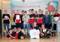 Ogromne emocje w walce o mistrzostwo gminy w halowej piłce nożnej! - zdjęcie główne