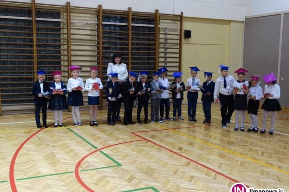 Ślubowanie klas pierwszych - zdjęcie 4