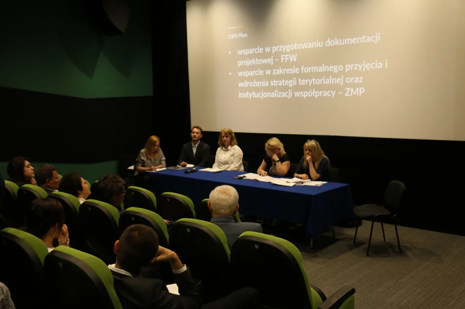 Spotkanie ws. projektu „Centrum Wsparcia Doradczego Plus” - zdjęcie 10