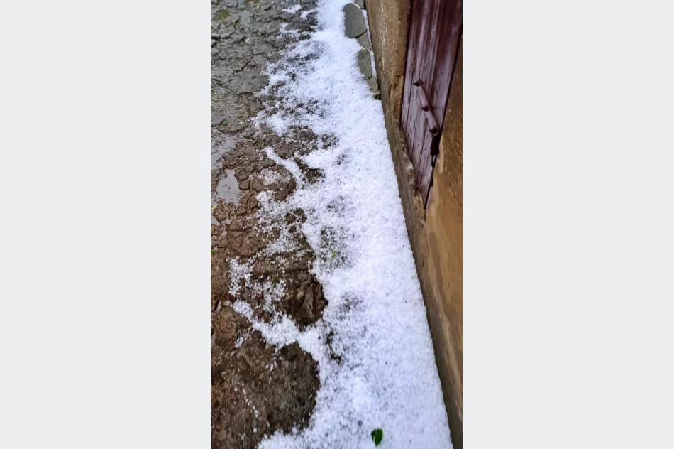 Burza z gradobiciem nad Limanowszczyznyą - zdjęcie 9