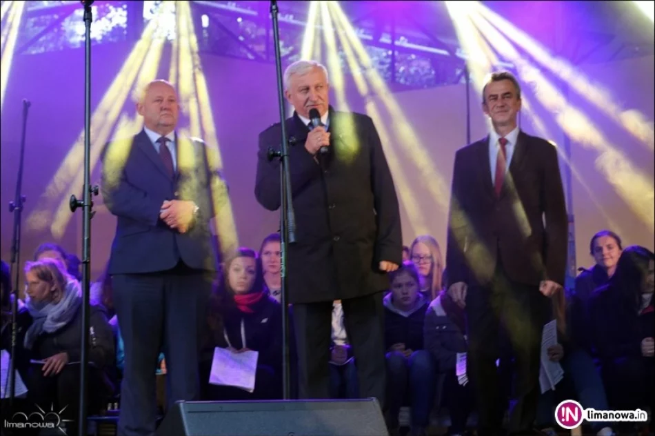 Synaj ściągnął tysiące młodych do Limanowej - zdjęcie 4