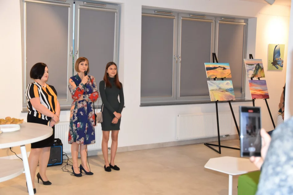 Wernisaż wystawy „Dwa spojrzenia” w Miejskiej Galerii Sztuki - zdjęcie 12