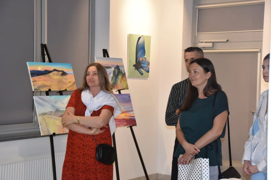 Wernisaż wystawy „Dwa spojrzenia” w Miejskiej Galerii Sztuki - zdjęcie 16