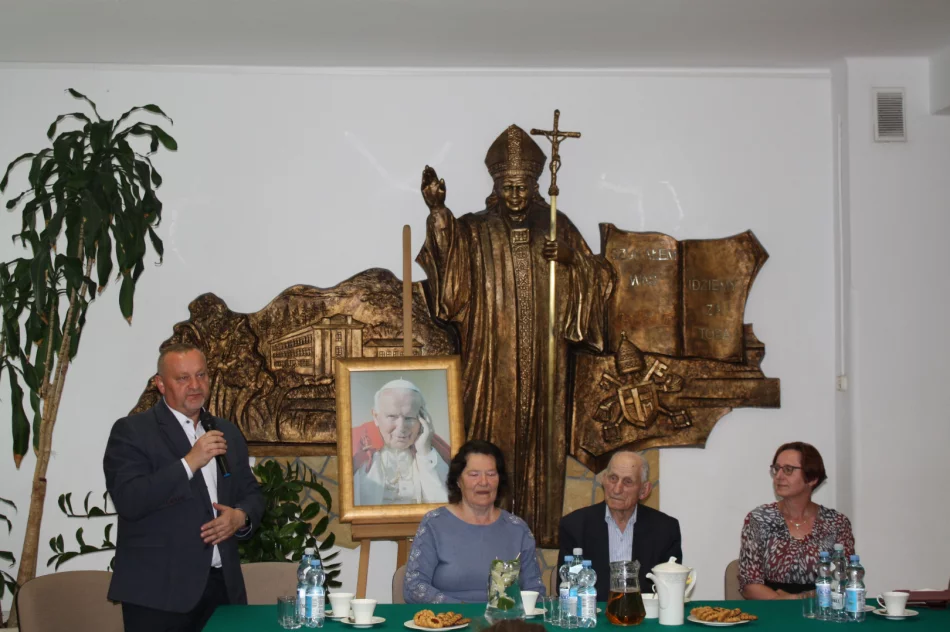 Sprawiedliwy wśród Narodów Świata w Szkole Podstawowej Nr 1 w Męcinie - zdjęcie 5