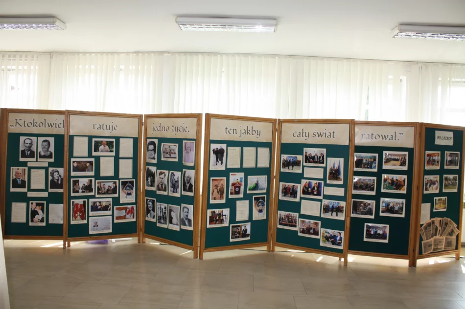 Sprawiedliwy wśród Narodów Świata w Szkole Podstawowej Nr 1 w Męcinie - zdjęcie 7