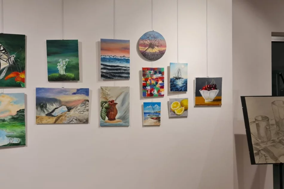 „Dwa spojrzenia” - wernisaż wystawy Jolanty Biedroń oraz Patrycji Kuśnierz - zdjęcie 8