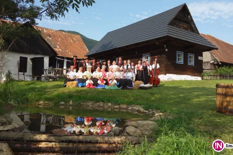 Koncert Zespołu „Trnkári” podczas 43. Festiwalu Folklorystycznego Limanowska Słaza - zdjęcie 2